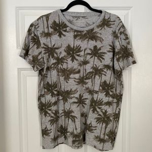 American Eagle T-Shirt with Palm Trees